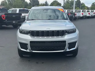 2023 Jeep Grand Cherokee L photo 2