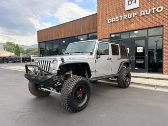 2013 Jeep Wrangler Unlimited photo 3