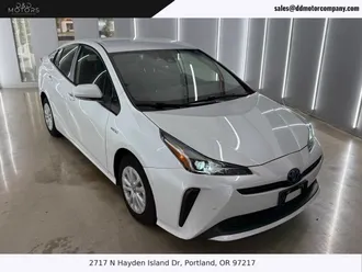 2021 Toyota Prius photo 3