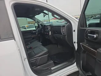 2021 Chevrolet Silverado 2500HD photo 3
