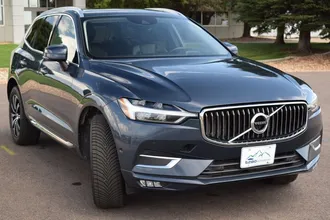 2018 Volvo XC60 photo 7