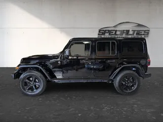 2025 Jeep Wrangler Sahara photo 7