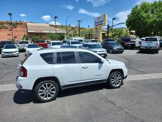 2016 Jeep Compass photo 5