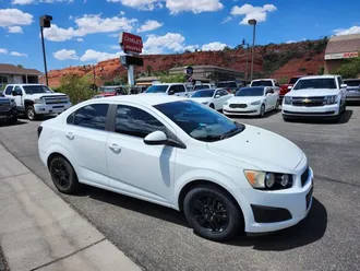 2013 Chevrolet Sonic photo 5