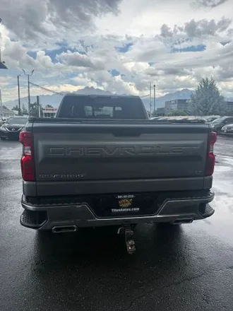 2020 Chevrolet Silverado 1500 Crew Cab photo 6