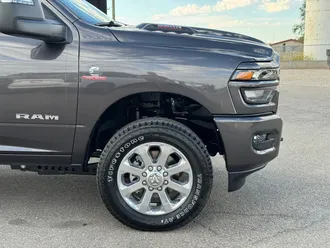 2027 Ram 3500 photo 3