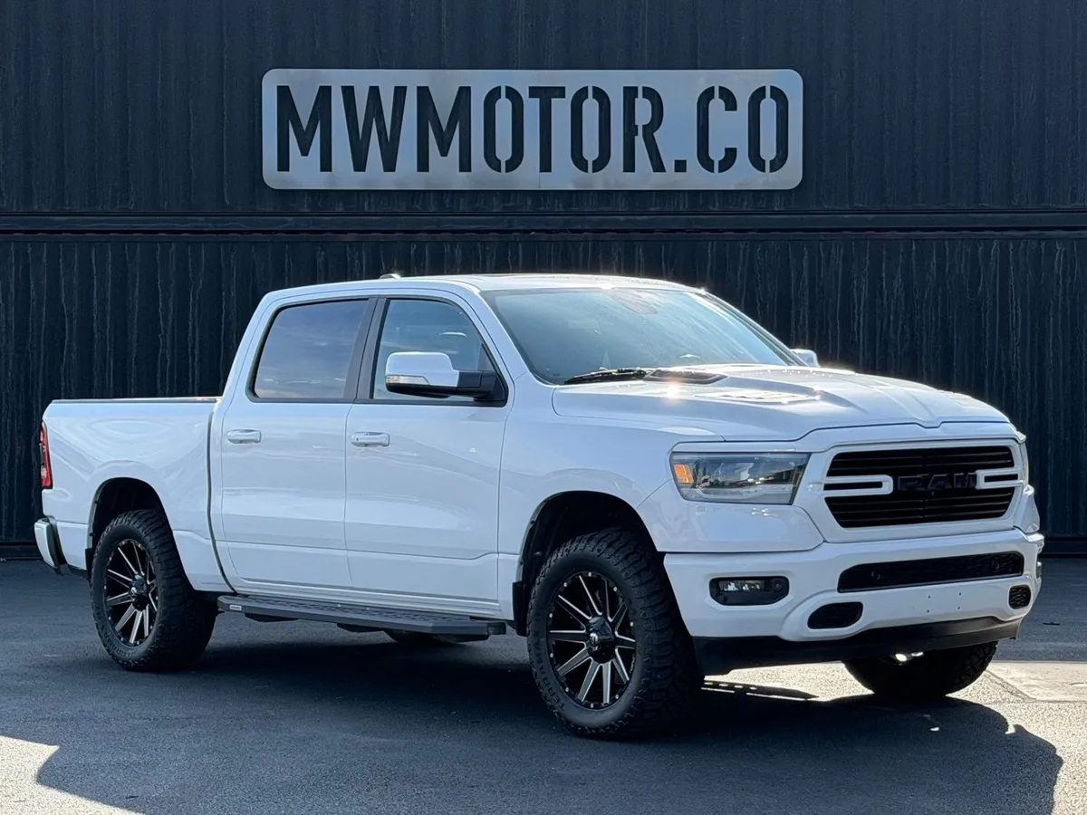 2020 Ram 1500 Sport