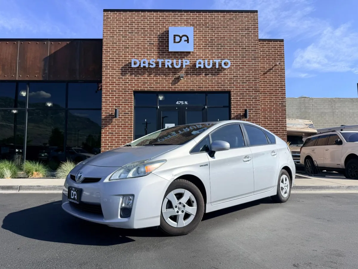 2010 Toyota Prius II | III | IV | V | I