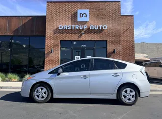 2010 Toyota Prius photo 2
