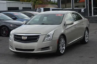 2016 Cadillac XTS photo 3