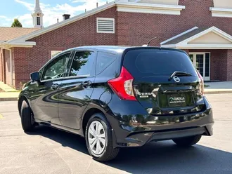 2018 Nissan Versa Note photo 3