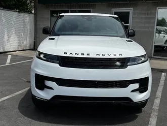 2025 Land Rover Range Rover Sport P360 SE photo 2