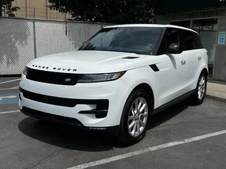 2025 Land Rover Range Rover Sport P360 SE photo 3
