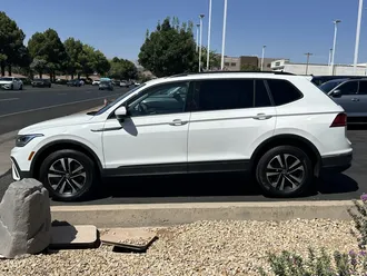 2024 Volkswagen Tiguan photo 6