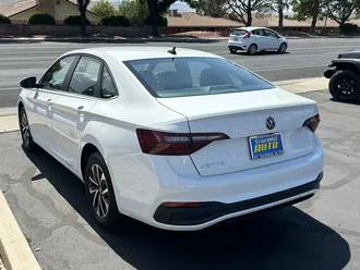 2024 Volkswagen Jetta photo 5