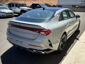 2021 Kia K5 photo 3