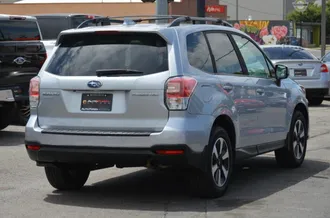 2018 Subaru Forester photo 4