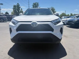 2024 Toyota RAV4 photo 2