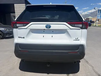 2024 Toyota RAV4 photo 6