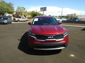 2022 Kia Sorento photo 2