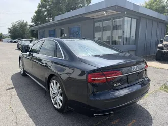 2017 Audi A8 L photo 3