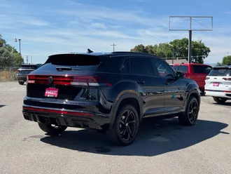 2025 Volkswagen Atlas Cross Sport photo 6