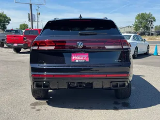 2025 Volkswagen Atlas Cross Sport photo 7