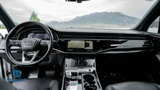 2020 Audi Q7 photo 7