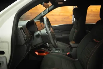 2026 NISSAN FRONTIER photo 7