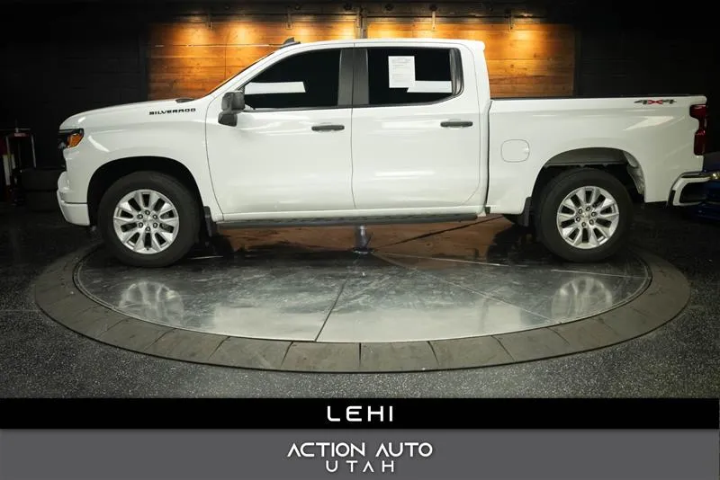 2023 CHEVROLET SILVERADO 1500 Custom