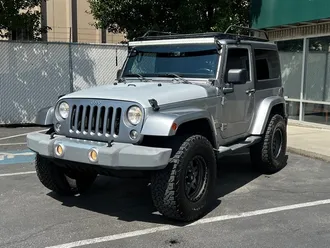 2014 Jeep Wrangler Sahara photo 3