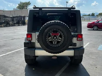 2014 Jeep Wrangler Sahara photo 6