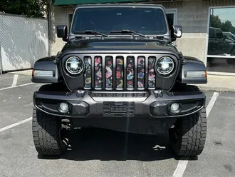 2021 Jeep Gladiator High Altitude photo 2