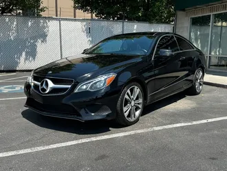 2016 Mercedes-Benz E 400 4MATIC photo 3