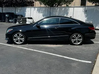2016 Mercedes-Benz E 400 4MATIC photo 4
