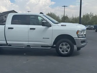 2024 Ram 2500 photo 4