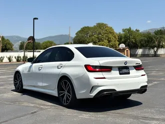 2020 BMW 3 Series photo 3