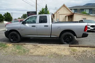 2019 Ram 1500 Classic Quad Cab photo 3