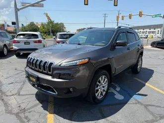 2018 Jeep Cherokee photo 3