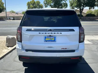 2021 Chevrolet Suburban photo 4