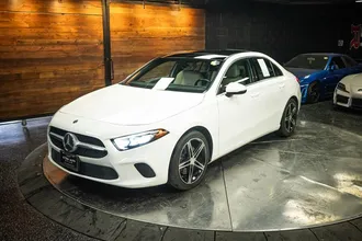 2019 MERCEDES-BENZ A-CLASS photo 2