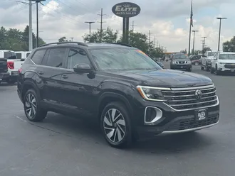 2024 Volkswagen Atlas photo 3