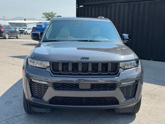 2026 Jeep Grand Cherokee L photo 2