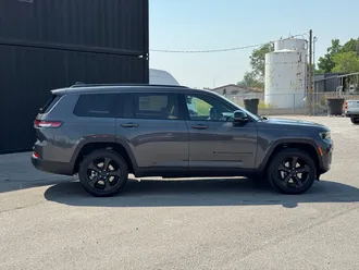 2026 Jeep Grand Cherokee L photo 3