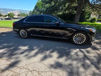 2018 Genesis G90 photo 7