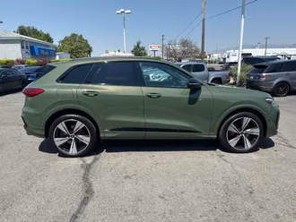 2025 Audi SQ5 photo 5