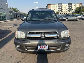 2005 Toyota Sequoia photo 3