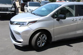2021 TOYOTA SIENNA photo 5