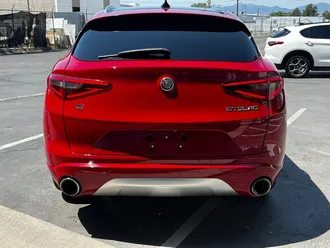 2020 Alfa Romeo Stelvio Ti photo 6