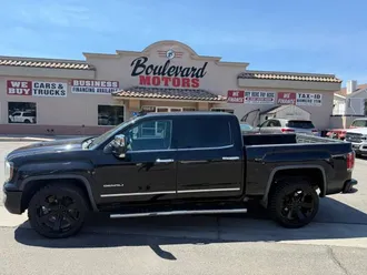 2018 GMC Sierra 1500 Crew Cab photo 2